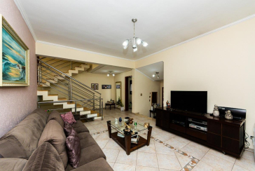 Lindo Sobrado à venda no Bairro do City América na Rua Eugênia Sereno,