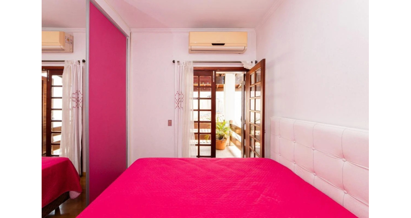 Lindo Sobrado à venda no Bairro do City América na Rua Eugênia Sereno,