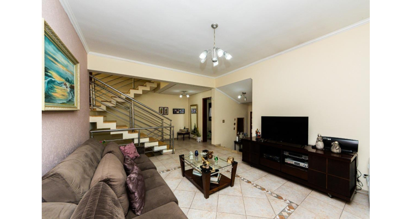 Lindo Sobrado à venda no Bairro do City América na Rua Eugênia Sereno,