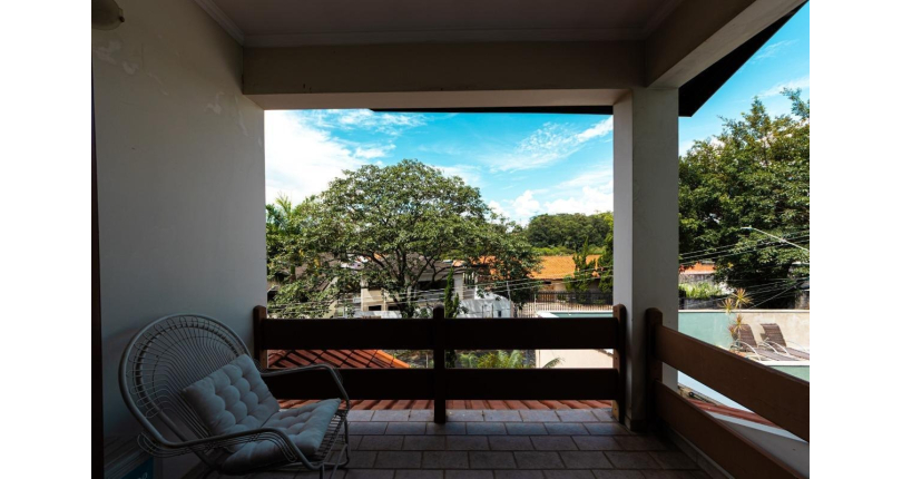 Lindo Sobrado à venda no Bairro do City América na Rua Eugênia Sereno,