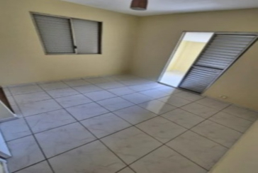 Belo Sobrado à venda no Bairro do Conjunto Residencial Vista Verde