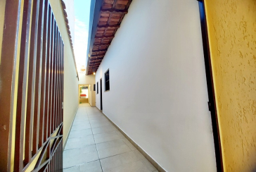 Ótima Casa Térrea à venda no Bairro da Chácara São João na Rua Barra do Garça