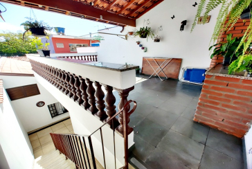 Ótima Casa Térrea à venda no Bairro da Chácara São João na Rua Barra do Garça