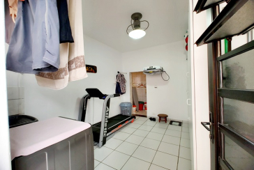 Ótima Casa Térrea à venda no Bairro da Chácara São João na Rua Barra do Garça