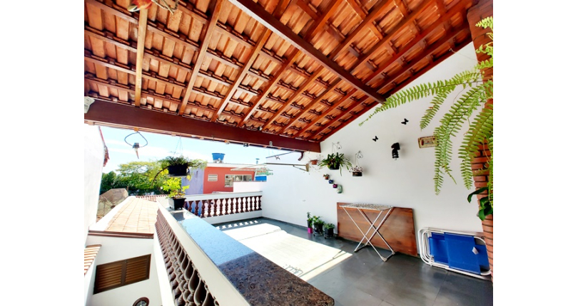 Ótima Casa Térrea à venda no Bairro da Chácara São João na Rua Barra do Garça