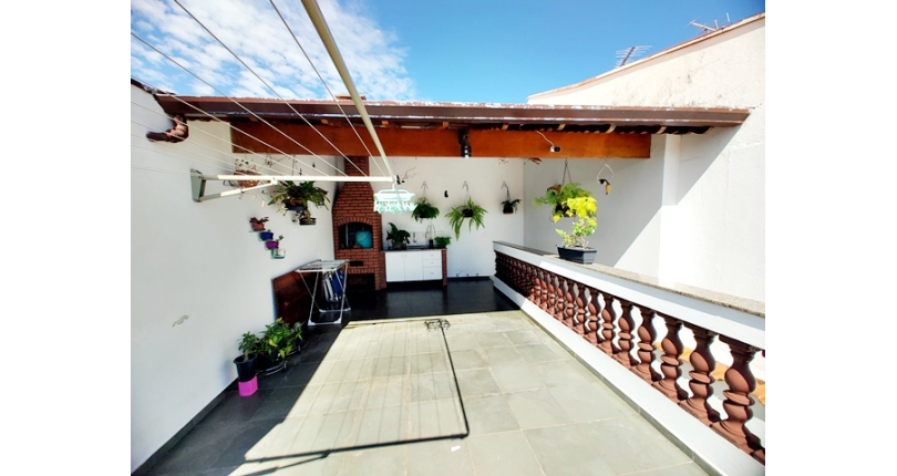 Ótima Casa Térrea à venda no Bairro da Chácara São João na Rua Barra do Garça