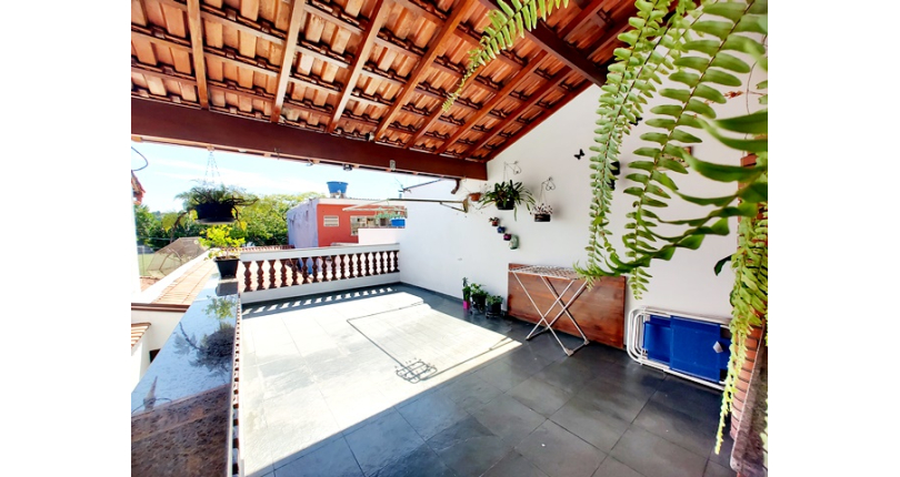 Ótima Casa Térrea à venda no Bairro da Chácara São João na Rua Barra do Garça