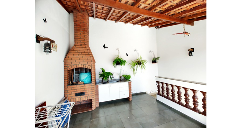 Ótima Casa Térrea à venda no Bairro da Chácara São João na Rua Barra do Garça