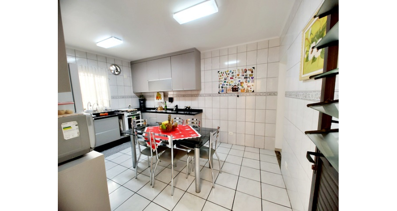 Ótima Casa Térrea à venda no Bairro da Chácara São João na Rua Barra do Garça