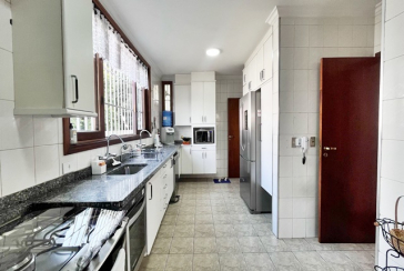 Lindo Sobrado Alto Padrão à venda no City América na Rua Desembargador Olavo Lima Guimarães