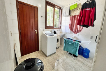 Lindo Sobrado Alto Padrão à venda no City América na Rua Desembargador Olavo Lima Guimarães