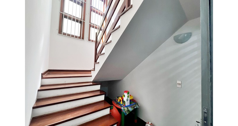 Lindo Sobrado Alto Padrão à venda no City América na Rua Desembargador Olavo Lima Guimarães