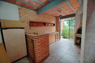 Bela Casa à venda no Jardim Líbano na Rua Benedito Gama Ricardo