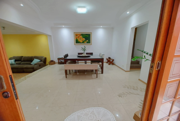 Bela Casa à venda no Jardim Líbano na Rua Benedito Gama Ricardo