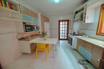 Bela Casa à venda no Jardim Líbano na Rua Benedito Gama Ricardo