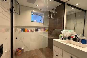 LINDO Sobrado à venda no Bairro do Conjunto Residencial Vista Verde na Rua José Carlos de Resende