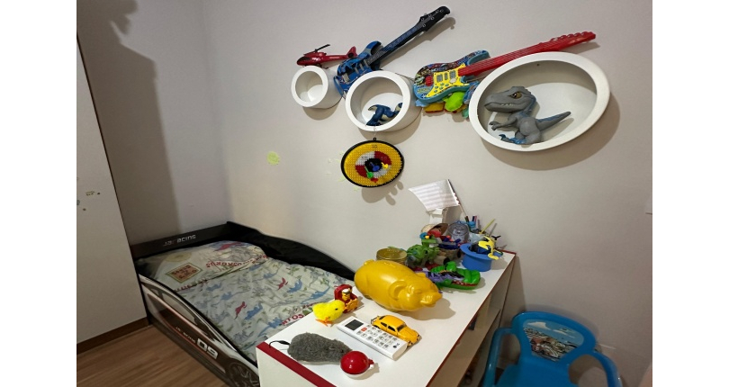 LINDO Sobrado à venda no Bairro do Conjunto Residencial Vista Verde na Rua José Carlos de Resende