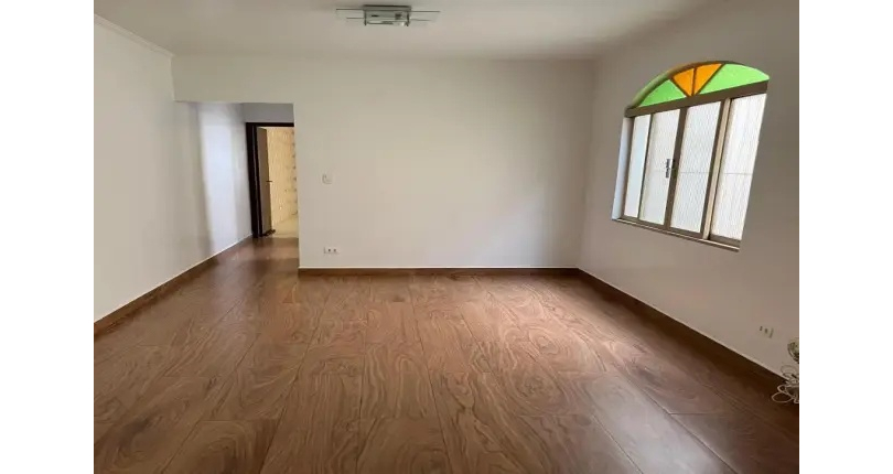 Sobrado à venda no Bairro do Jardim Vista Linda na Rua Venceslau Gomes da Silva