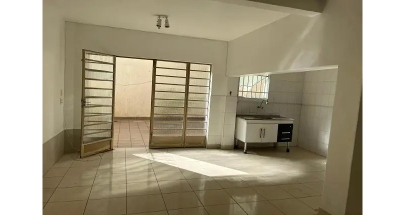 Sobrado à venda no Bairro do Jardim Vista Linda na Rua Venceslau Gomes da Silva