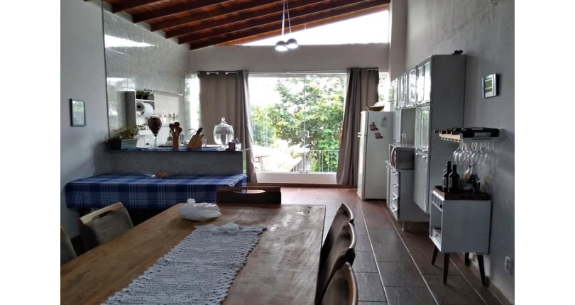 Casa Térrea à venda no Bairro da Vila Espanhola na Rua Antônio Pinto Vieira