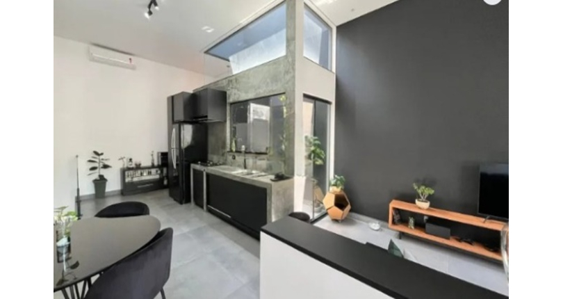 Linda Casa à venda no Bairro do City Recanto Anastácio na Rua João Ferrero Versino