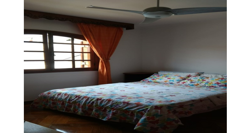 Lindo Sobrado à venda no Bairro do Parque São Domingos na Rua Homero Sales,