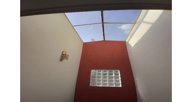 Belo Sobrado à venda no Bairro do Jardim Anhangüera na Rua Júlio Vicente Ferreira