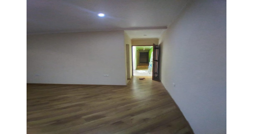 Belo Sobrado à venda no Bairro do Jardim Anhangüera na Rua Júlio Vicente Ferreira