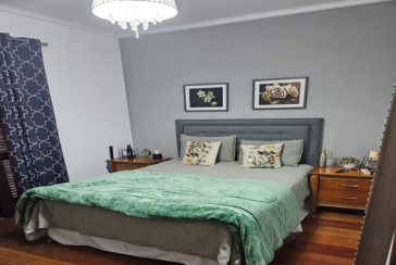 Belo Sobrado à venda no Bairro do City América na Rua Icádio,