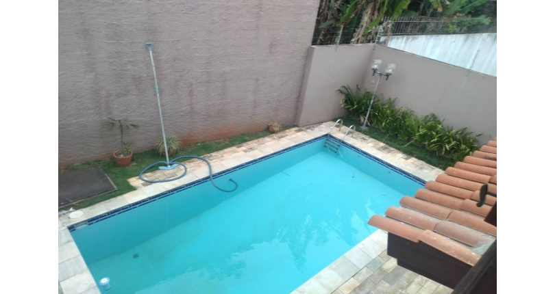 Belo Sobrado à venda no Bairro do City América na Rua Icádio,