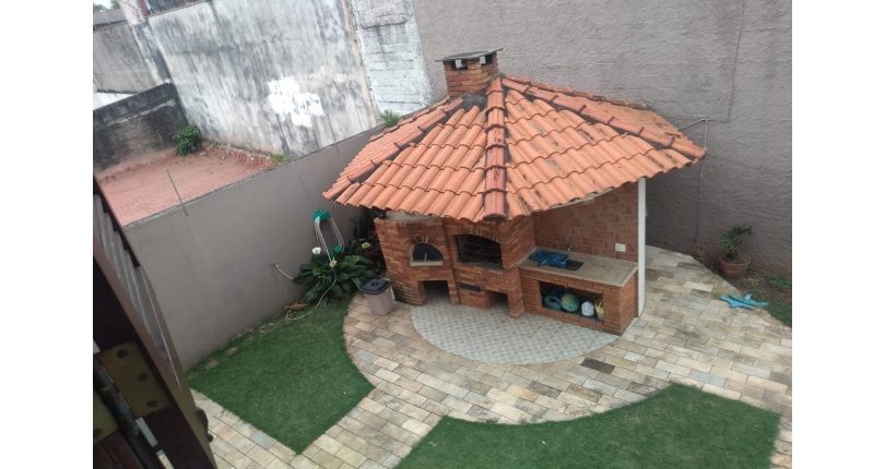 Belo Sobrado à venda no Bairro do City América na Rua Icádio,