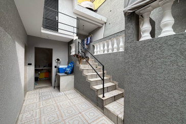 Bela Casa à venda no Bairro da Vila Guedes na Rua Confidencia Musical,