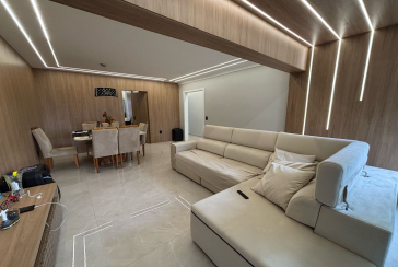 Bela Casa à venda no Bairro da Vila Guedes na Rua Confidencia Musical,