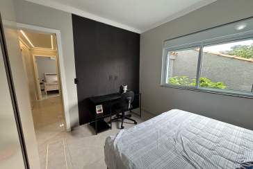 Bela Casa à venda no Bairro da Vila Guedes na Rua Confidencia Musical,