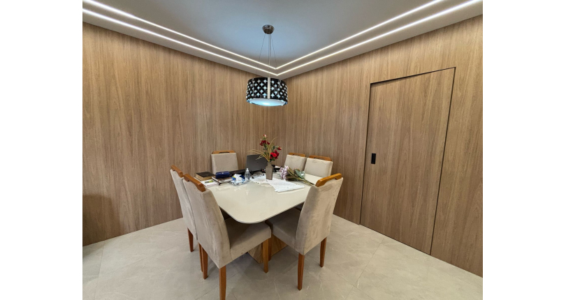 Bela Casa à venda no Bairro da Vila Guedes na Rua Confidencia Musical,