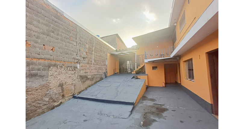 Chacara à venda no Bairro da Mutinga na Rua Opala,