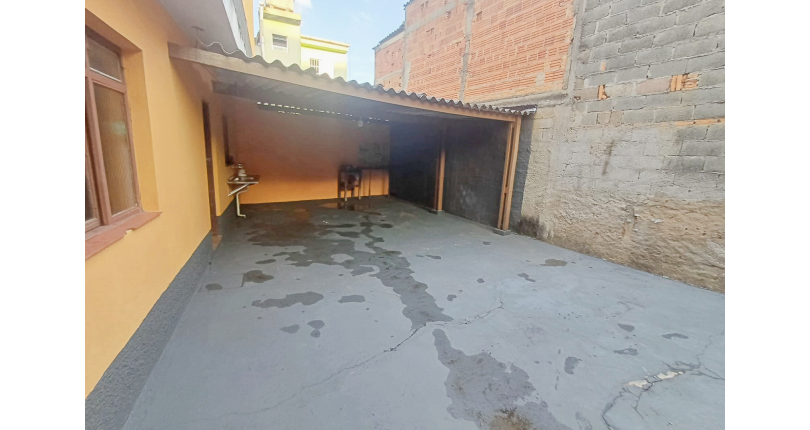 Chacara à venda no Bairro da Mutinga na Rua Opala,