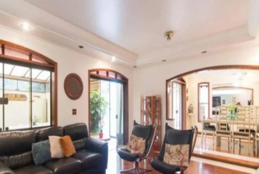 Lindo Sobrado à venda no Bairro do City América na Avenida Cardeal Motta,