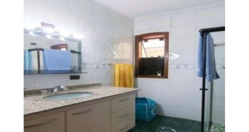 Lindo Sobrado à venda no Bairro do City América na Avenida Cardeal Motta,