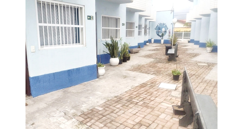 Sobrado à venda em Mongaguá no Bairro da Vila Vera Cruz na Avenida Governador Mario Covas Junior,