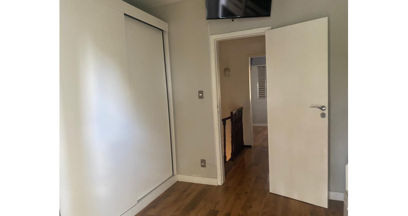 Belo Sobrado à venda no Bairro do Parque São Domingos na Rua Inácio Luís da Costa