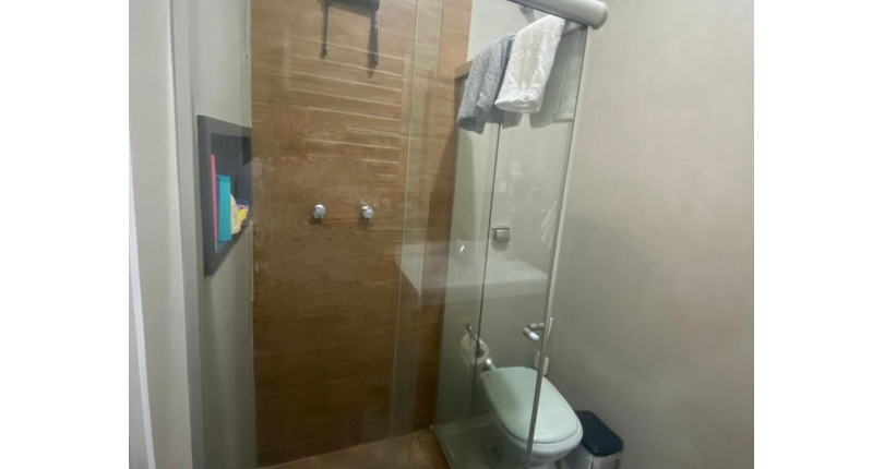 Belo Sobrado à venda no Bairro do Parque São Domingos na Rua Inácio Luís da Costa