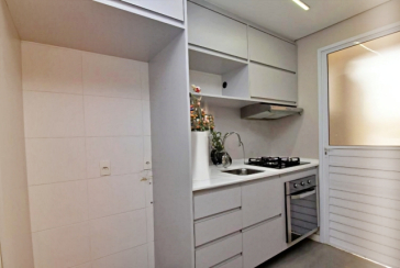  Apartamento à venda no Bairro do Jardim Íris na Avenida Raimundo Pereira de Magalhães 2616