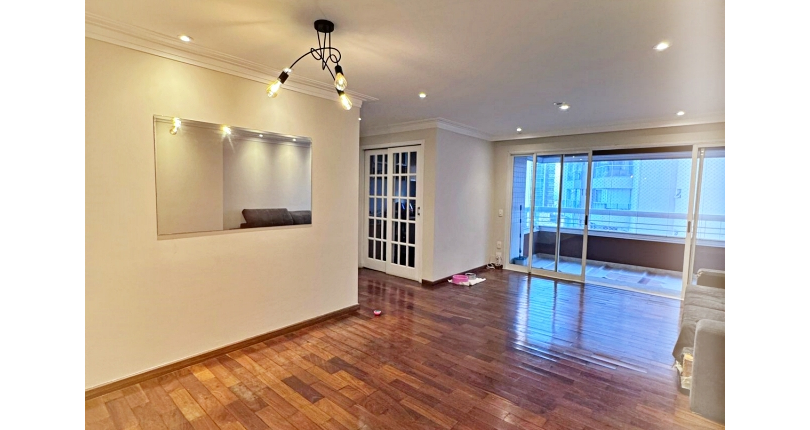 Apartamento à venda no Bairro do Alto da Lapa na Rua Jorge Americano 195