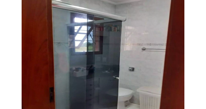 Sobrado à venda no Bairro da Cidade D'Abril na Rua Dianora