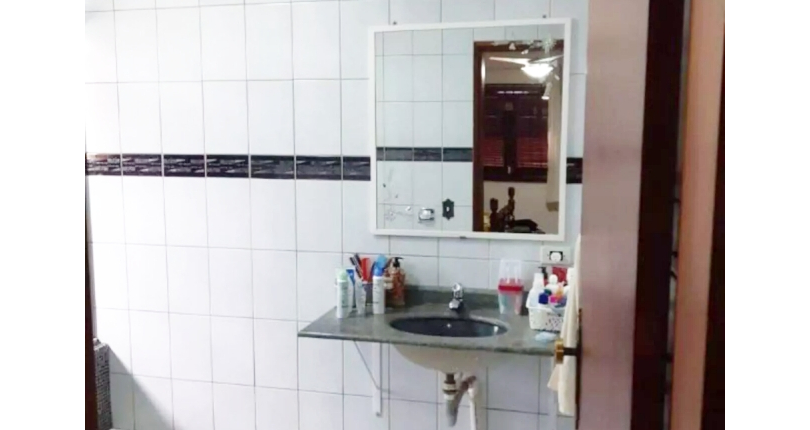 Sobrado à venda no Bairro da Cidade D'Abril na Rua Dianora