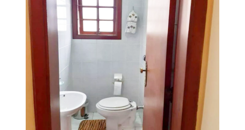 Sobrado à venda no Bairro da Cidade D'Abril na Rua Dianora