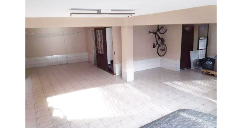 Sobrado à venda no Bairro da Cidade D'Abril na Rua Dianora