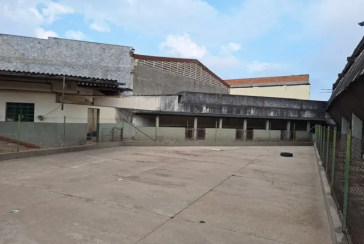 Galpão à venda em Osasco no Bairro dos Remédios na Rua Santa Erotildes,