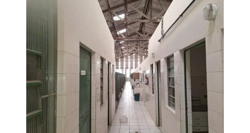 Galpão à venda em Osasco no Bairro dos Remédios na Rua Santa Erotildes,